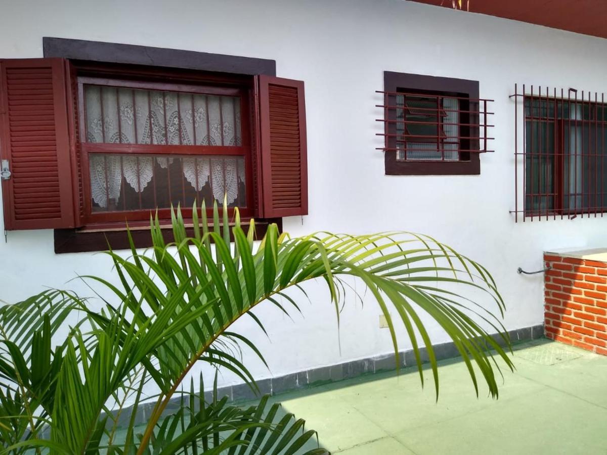 까라과따뚜바 Casa Inteira Cravada Entre Os Principais Pontos Turisticos 빌라 외부 사진